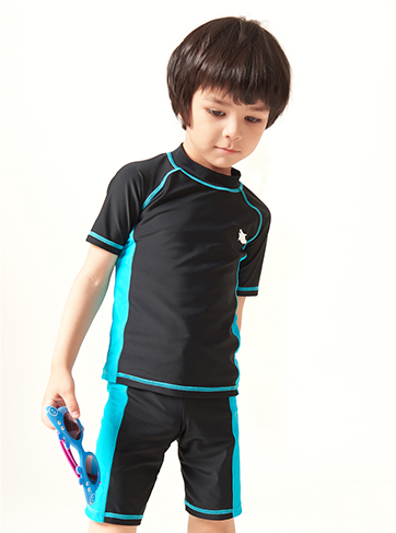 男童泳裝